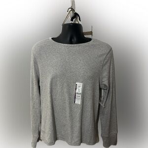 Time and Tru Light Gray Fitted Tee